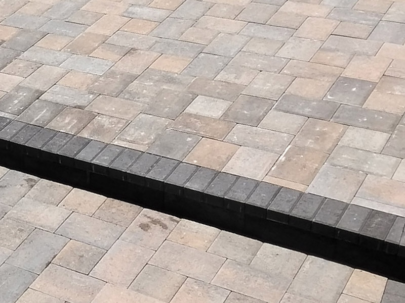 Catt Hardscape Construction - Pavers, Walls, and Flagstone